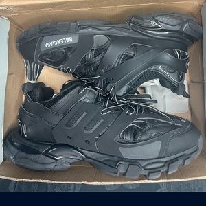 Balenciaga track size 45/12 used couple times in great condition